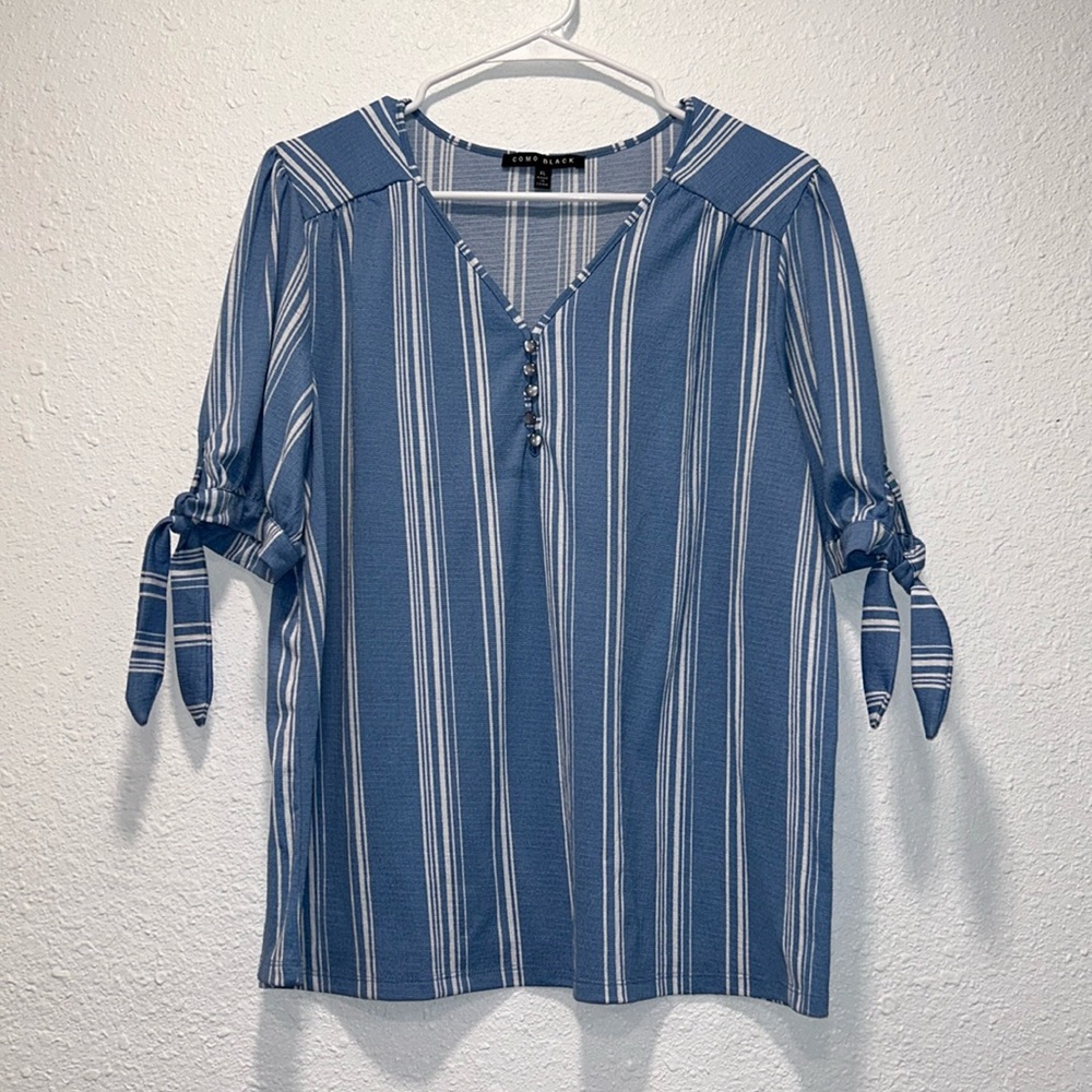 Como Black striped blue & white tie on blouse for women